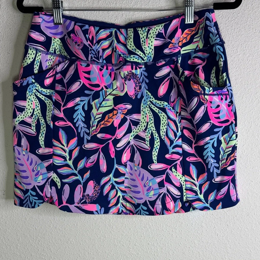Lilly Pulitzer luxletic Medium Sabbia Skort
Oyster Bay Navy You've Been Spotted - Picture 2 of 5
